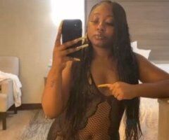 Los Angeles escorts - Los Angeles Female Escort — In-Calls & Outcalls