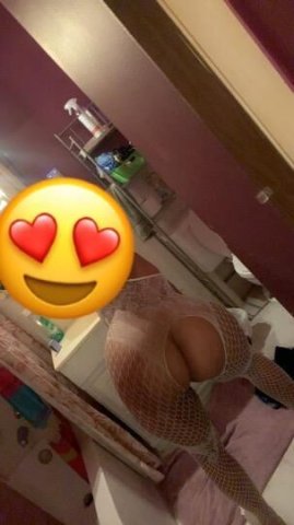 Dayton OH Female Escort — Therapeutic Massages - 1