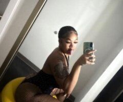 3 Girls Look in Photos for Phone Numbers — Incalls Only (Houston, TX) - Image 5