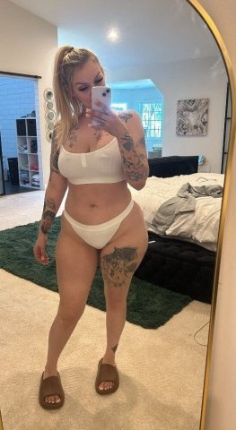 Cookeville TN Female Escort — Incall/Outcall Car Fun & Bareback Services - 1