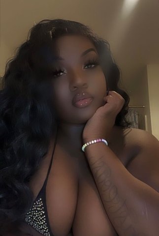 Reno Female Escort — Ebony Babe for Sloppy Head & Deepthroat - 1