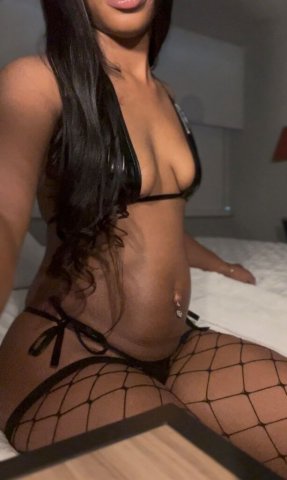 Newport News, VA Female Escort — Car Play Outcalls - 1