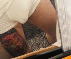 Colombiano Hot  — Hombre colombiano tatuado y lechero - Image 10