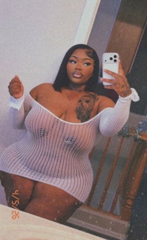 Albuquerque NM Female Escort — Big Butt & Curvy - 1