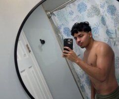 Arlington VA Male Escort — Incall or Outcall (Top 7 inch ) - Image 2
