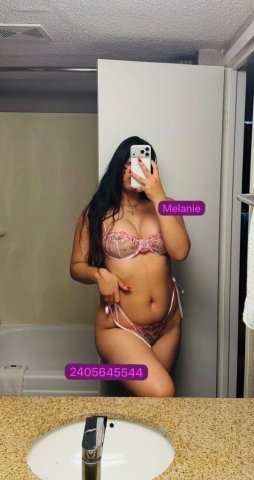 Melanie Venezolana Scort — Incall, fotos reales y efectivo (DC/Northern Virginia) - 1