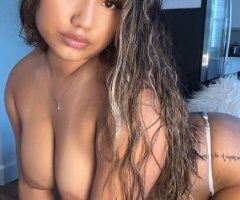 Iowa City escorts - Iowa City Female Escort — Full Service Car Date (24/7)