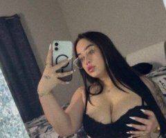 Ogden, Utah Female Escort — chicas bajita con mirada seductora - Image 3