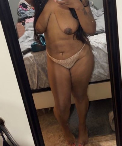 Lafayette Island Woman Escort — In-Calls & Out-Calls - 1
