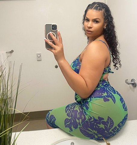 Amira (26) Tri-Cities Female Escort — FaceTime verification - 1