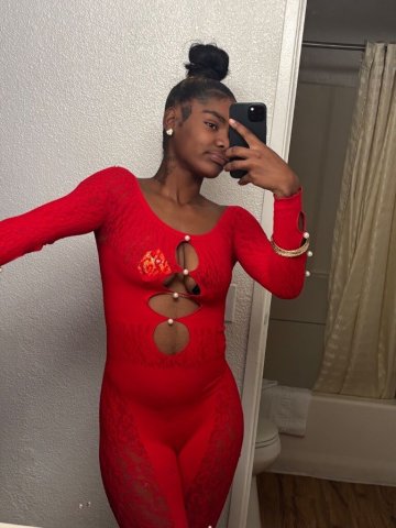 Sacramento Confident Female Escort — FT/Content & Nude Shows - 1