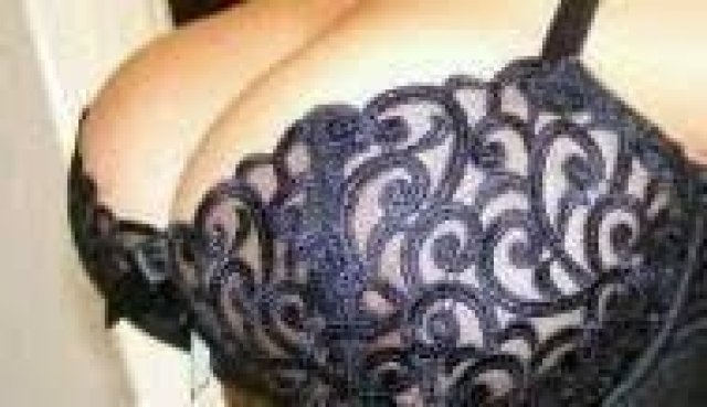 Hot Playmate Female Escort — full service, discreet incalls (North Mississippi) - 1