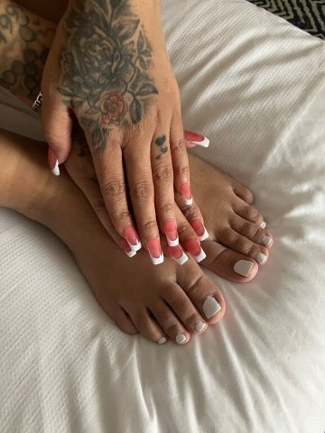 Columbus, Ohio Petite Puerto Rican & White Female Escort — FaceTime/Verification & Incall/Outcall - 1
