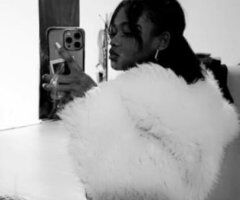 Dallas Pretty & Petite Female Escort (Outcalls & Car Dates) - Image 8