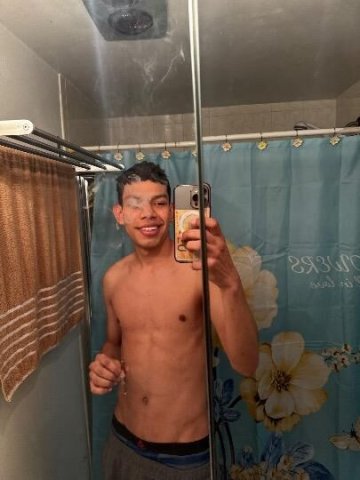 Brooklyn Male Escort — Straight Top, Younger Guy, XL Full Service - 1