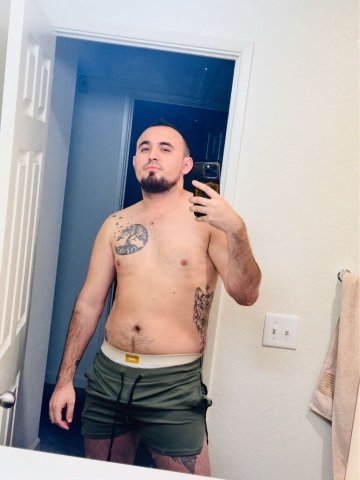Joseph, honest and discreet Colombian male escort in Fresno, CA - 1