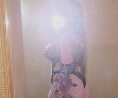 Cincinnati escorts - Cincinnati Thick Snow Bunny Escort — Day in Town