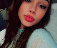 Petite Luxury Companion in Seattle (Soft, In-Control) — Incall in Kent - Image 5