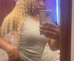 Everett escorts - Everett Facetime Shows, Outcalls & Content  (Serious Clients Only)