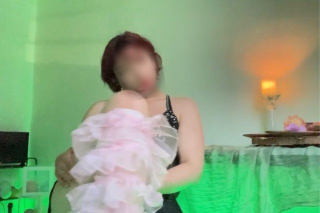 San Francisco Female Escort — Outcalls Only (Private Sessions) - 1
