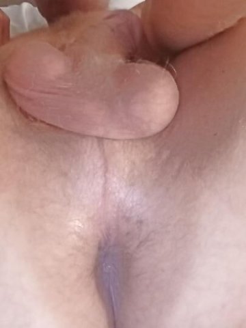 Tampa Male Escort — $20 Pride Month special for public or car play - 1