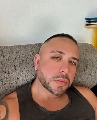Latin Bottom Escort in Wichita, Kansas (Massage + Happy Ending) - 1