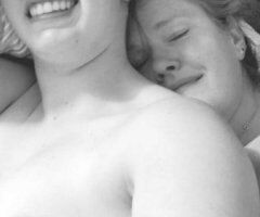 Virginia Beach escorts - Momma & little princess — family packages