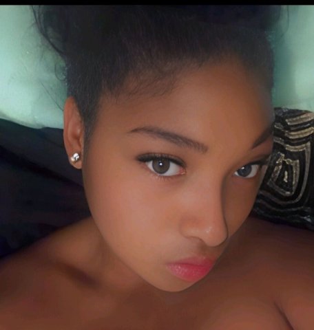 Sugar brown blk Dominica Female Escort (26) — throat focus - 1