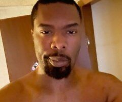 Grand Rapids Male Escort — 6'6, 280 - Image 2