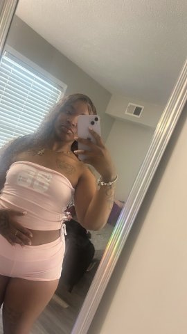 Incall Fun — Wet Chocolate Girl (Discreet & Skilled) - 1