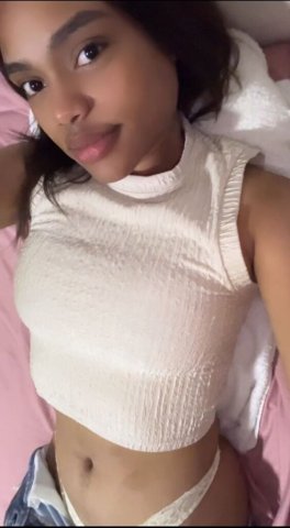 Latina Escort en Fayetteville, NC — servicio completo con anal, masajes y BBJ - 1
