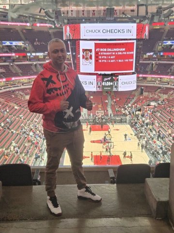 Venezolano disponible 24/7 en Chicago — oral y masajes - 1