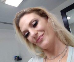 Boulder escorts - Well-reviewed blonde MILF for incalls in Boulder — pre-booking for Feb 16