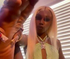 Fun-Sized Chocolate Mistress Molliee — Squirter Domme/Kink Play & FINDOM - Image 3