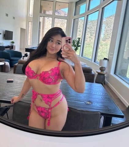 Orlando Female Escort — Incall, Outcall & Car Dates, plus Nude Videos - 1