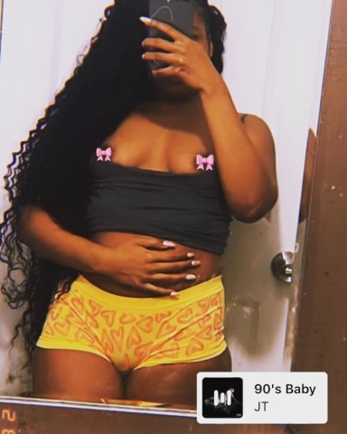 Philadelphia Fetish-Friendly Female Escort — Incall/Outcall (Overnights & Multi-Hour) - 1