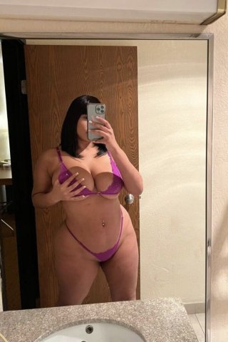 Queens NY Latina Female Escort — Outcalls, Doggy Positions, On Top - 1
