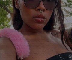 Oakland/East Bay Full Service Female Escort — Foot/Hand Massage, Anal Play, Incalls - Image 5