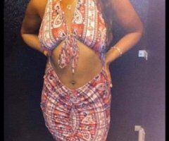 Northern Virginia DC Female Escort — classy, feminine vibe - Image 4