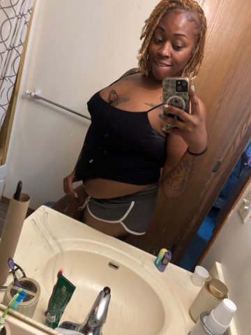Wichita, Kansas Female Escort — Content play with verification required - 1