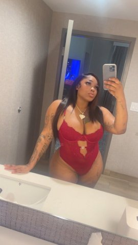 Myrtle Beach Female Escort — Foot Fetish, Pegging & Video Calls - 1
