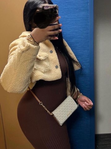Chicago IL Female Escort Outcalls — Yo boo outcalls - 26 - 1