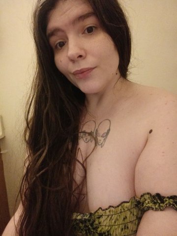 Curvy 27 Escort in Morgantown, WV — Spontaneous Dom/Sub Vibes - 1