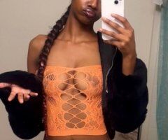 Petite & fun Los Angeles incall—bubbly, drama-free 5'5 escort with Facetime verify - Image 4