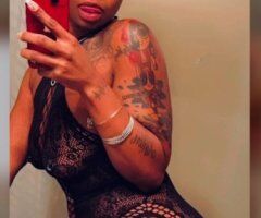 Dallas TX OutCall Female Escort — Private everything, throat goat - Image 2