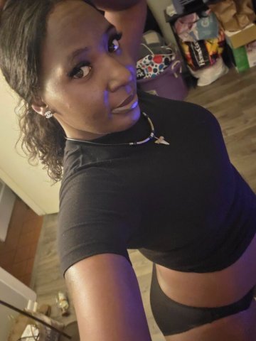 Wilmington DE Female Escort — sensual massages, serious minded only - 1