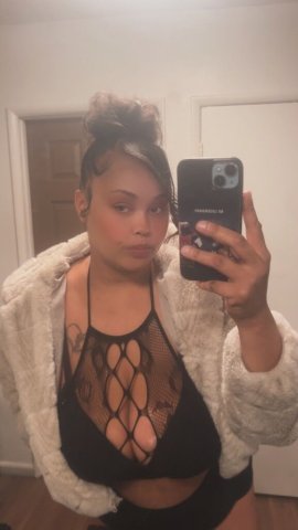 Seductive Saturday Incall in Portland — 5’11 luxury goddess (outcalls with deposit) - 1