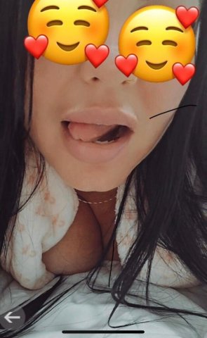 Flint MI Latina Escort — Ana (31) - 1