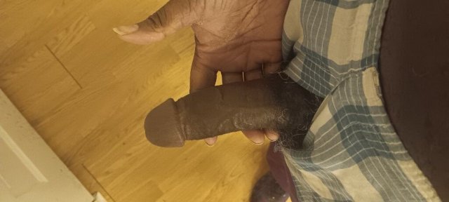 Need a male escort in Pensacola? Massage and oral, delivered - 1