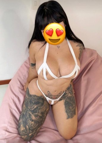 Panama City FL Female Escort — Discreet, Natural & 9 Inch Service - 1